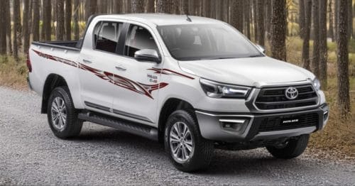 Is the Toyota Hilux Still the Pickup That Saudi Fleet Managers and Rivals Fear Most?